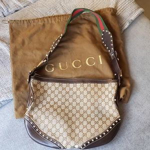 100% Authentic Gucci messenger bag